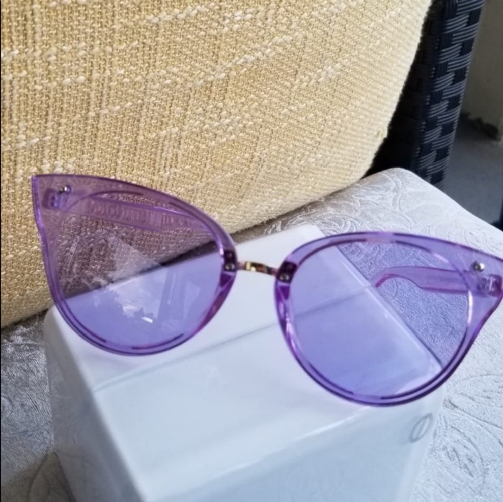 Imported

plastic frame